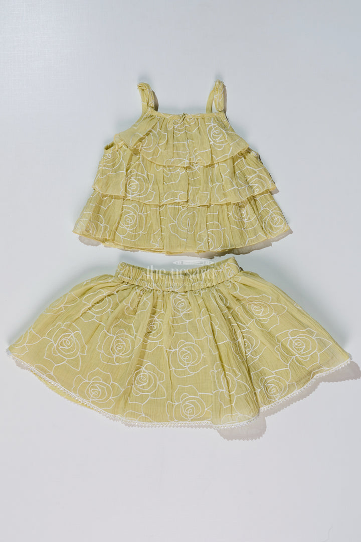 Charming Short Casual Dresses for Girls with Embroidered Floral Design and Matching Set