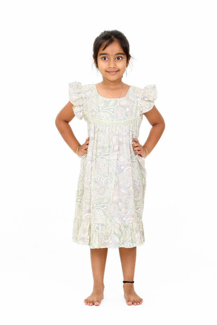 Charming Girls Ethnic Cotton Dress with Traditional Floral Print and Delicate Lace