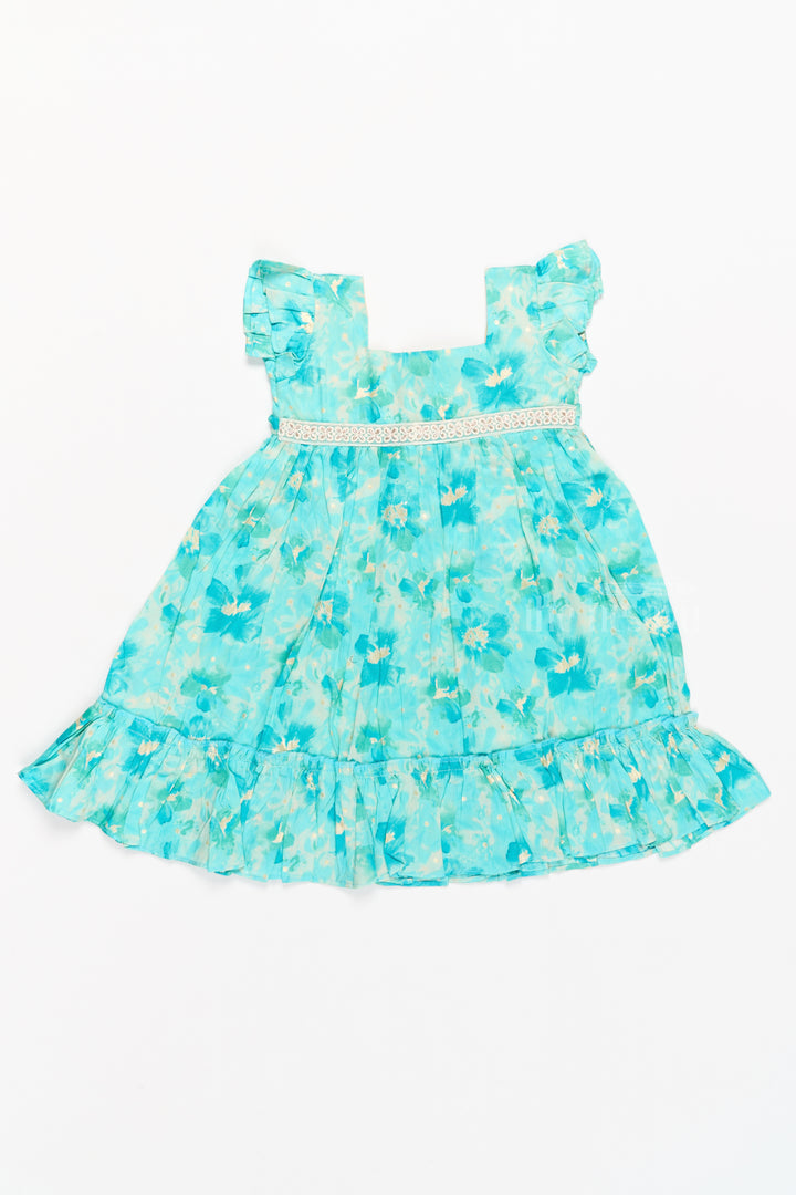 Baby Cotton Hug Clothing with Blue Floral Prints and Ruffled Design