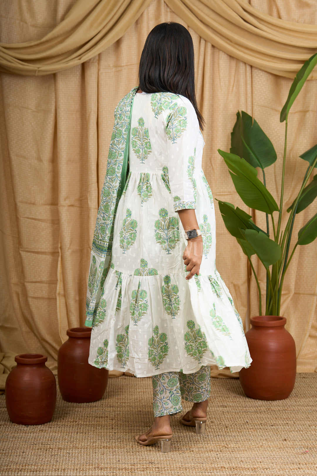 Green Jaipuri Cotton Flared Kurti Set with Elegant Floral Pattern and Matching Dupatta for Women