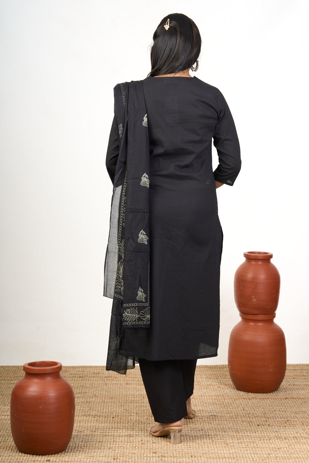 Traditional Women's Straight Suit Set in Georgette with Unique Patterns Traditional Wear for Women