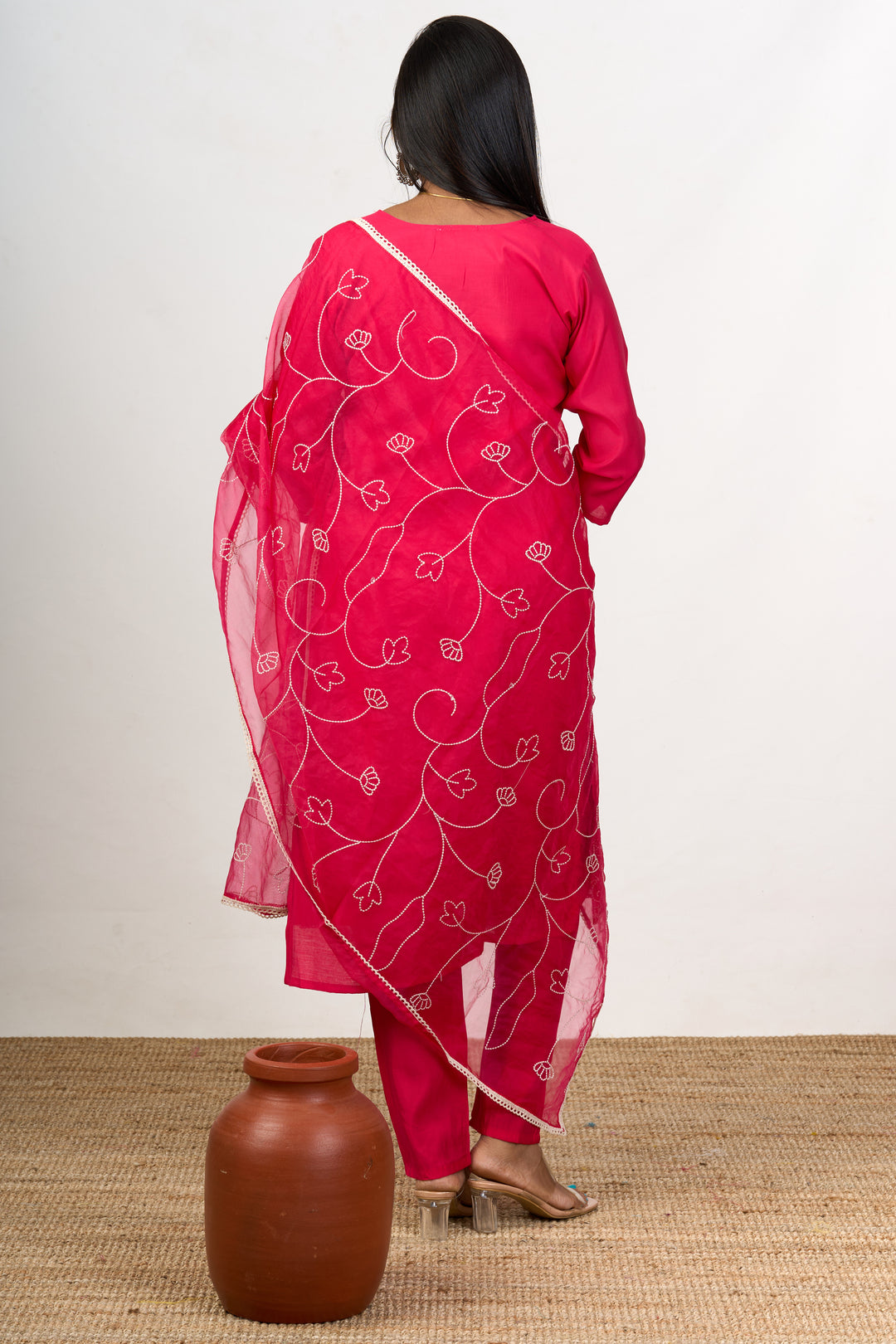 Function Wear Kurtas Womens Straight Suit Set in Blend Silk with Elegant Floral Detailing