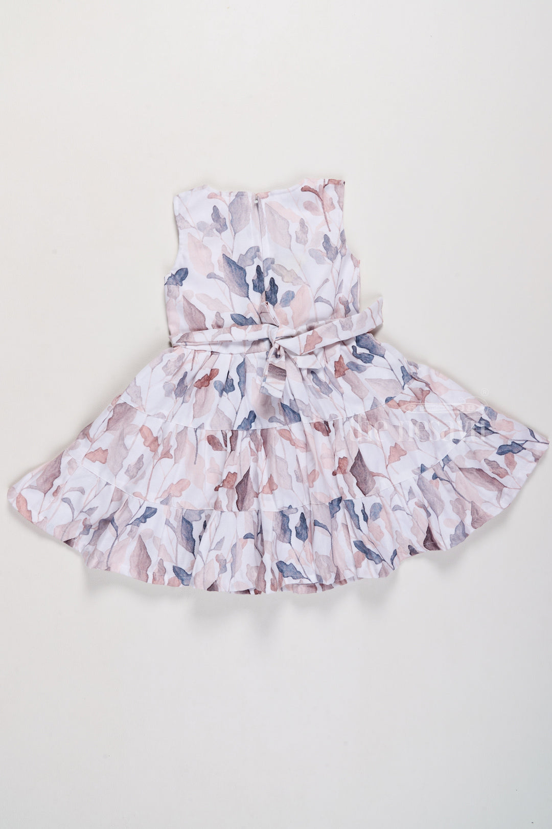 The Nesavu Girls Fancy Frock Adorable Georgette Frock One Piece Dress for Girls with Subtle Floral Patterns and Tiered Design Nesavu Nesavu Georgette Frock One Piece Dress Girls Floral Patterns Tiered Flair