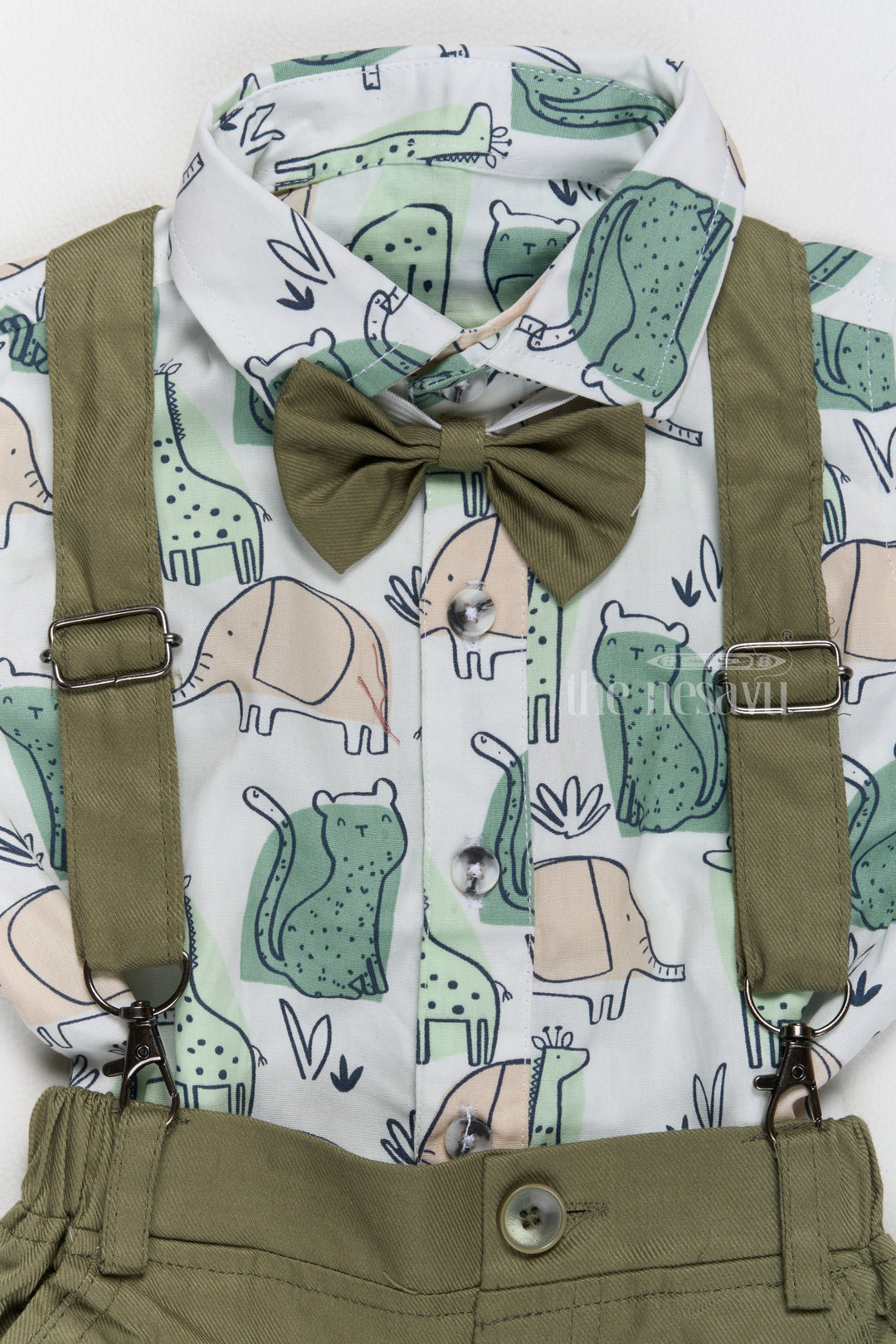 The Nesavu Boys Casual Set Baby Boys Casual Elegant Dresses with Printed Shirt, Green Dungarees, and Bow Tie Nesavu Nesavu Baby Boys Casual Elegant Dresses Printed Shirt Green Dungarees Bow Tie