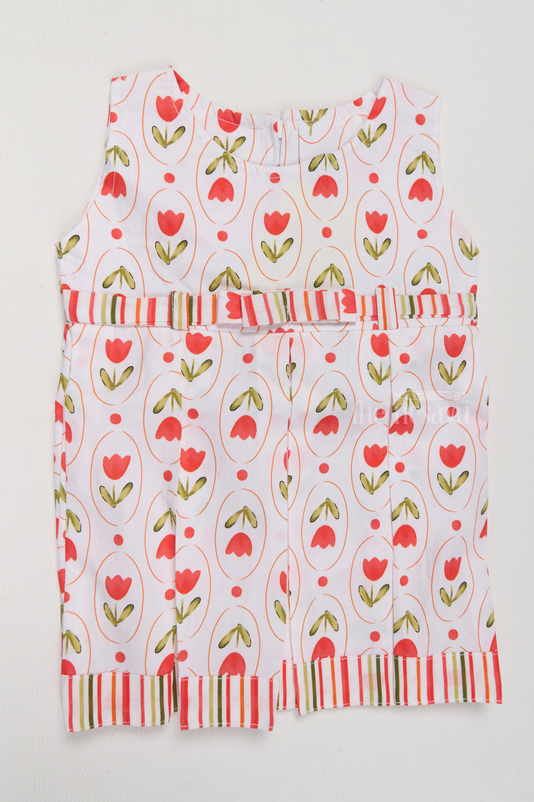 The Nesavu Baby Cotton Frocks Baby One Piece Cotton Frock with Adorable Tulip Print and Pleated Design Nesavu Nesavu One Piece Cotton Frock Infants Red Tulip Print Pleated Details