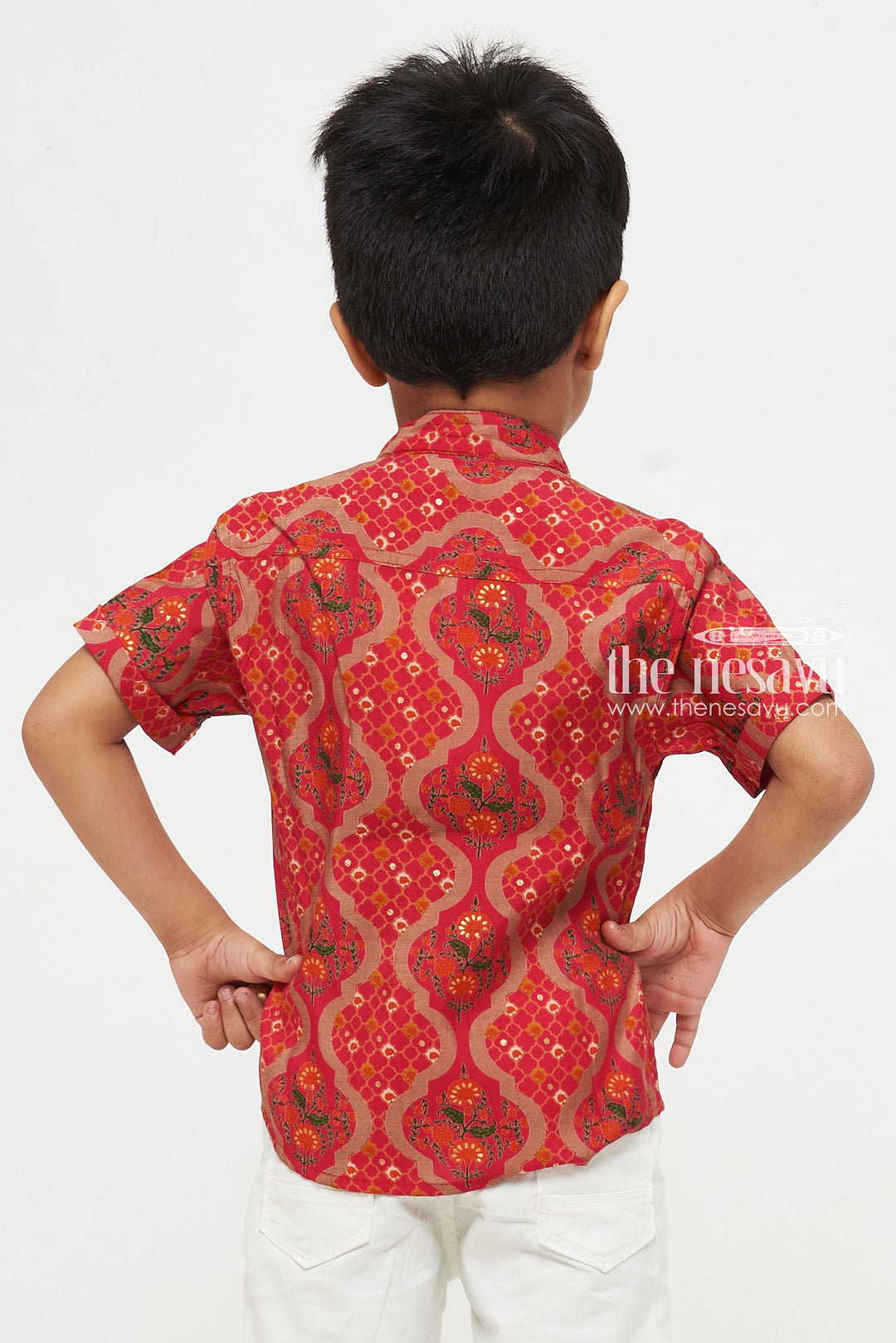 The Nesavu Boys Cotton Shirt Boys Designer Chanderi Shirt with Bold Geometric Floral Print Nesavu Vibrant Boys Chanderi Shirt | Geometric Floral Designer Wear | The Nesavu