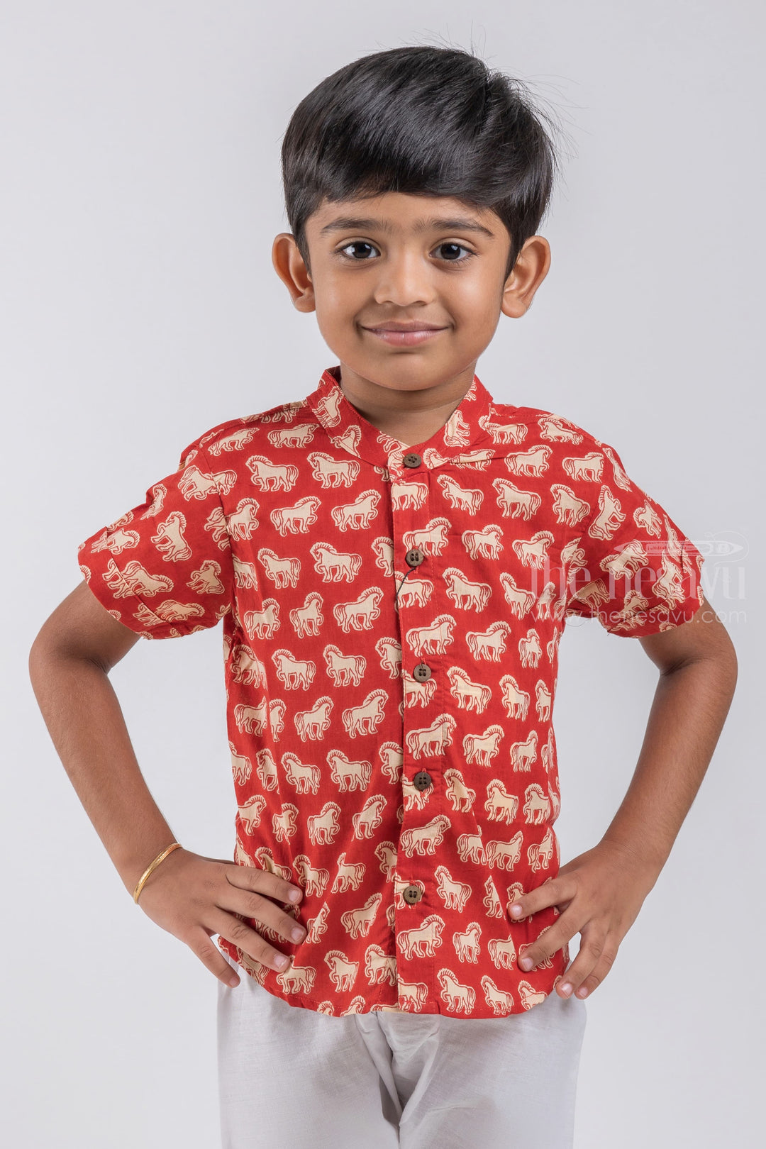 The Nesavu Boys Cotton Shirt Boys' Horse Print Shirt | Mul Mul Cotton | Nesavu | Equestrian-inspired Style for Young Adventurers psr silks Nesavu 14 (6M) / Red / Cotton BS042A