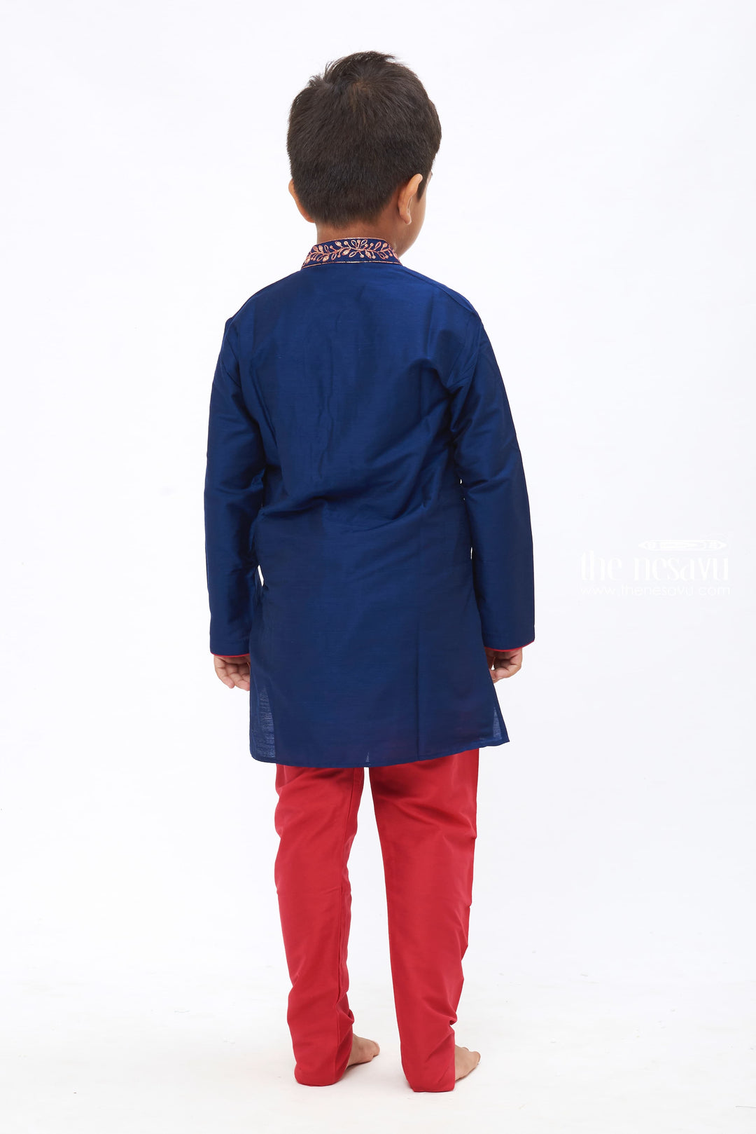 The Nesavu Boys Kurtha Set Boys Navy Blue and Red Embroidered Kurta with Pants Set - Festive Ethnic Attire for Kids Nesavu Celebratory Kurta and Pants for boys | Stylish Boys Festive wear | The Nesavu