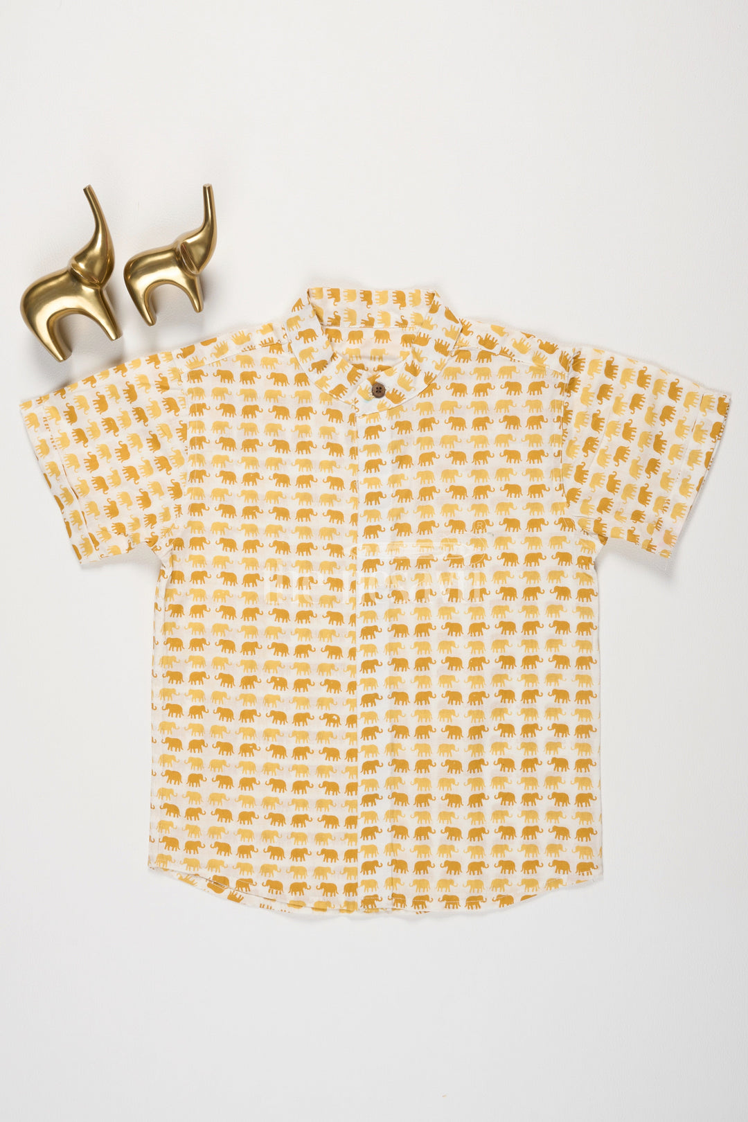 The Nesavu Boys Cotton Shirt Boys Yellow Cotton Shirt with Elephant Print for Casual Everyday Adventures Nesavu 16 (1Y) / Blue BS169B-16 Nesavu Boys Yellow Cotton Shirt Playful Elephant Print Comfortable Summer Wear