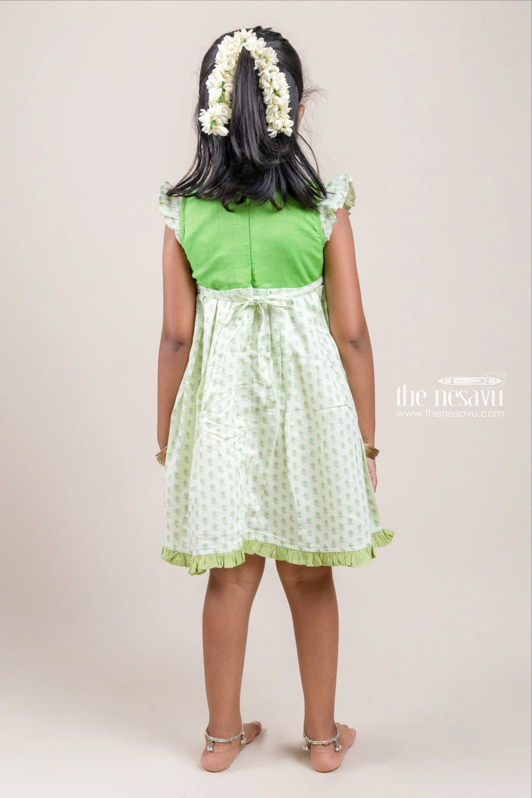 The Nesavu Girls Cotton Frock Charming Green Yoke And Small Butti Floral Printed Cotton Frock For Girls Nesavu Gorgeous Floral Printed Cotton Frock For Girls | The Nesavu