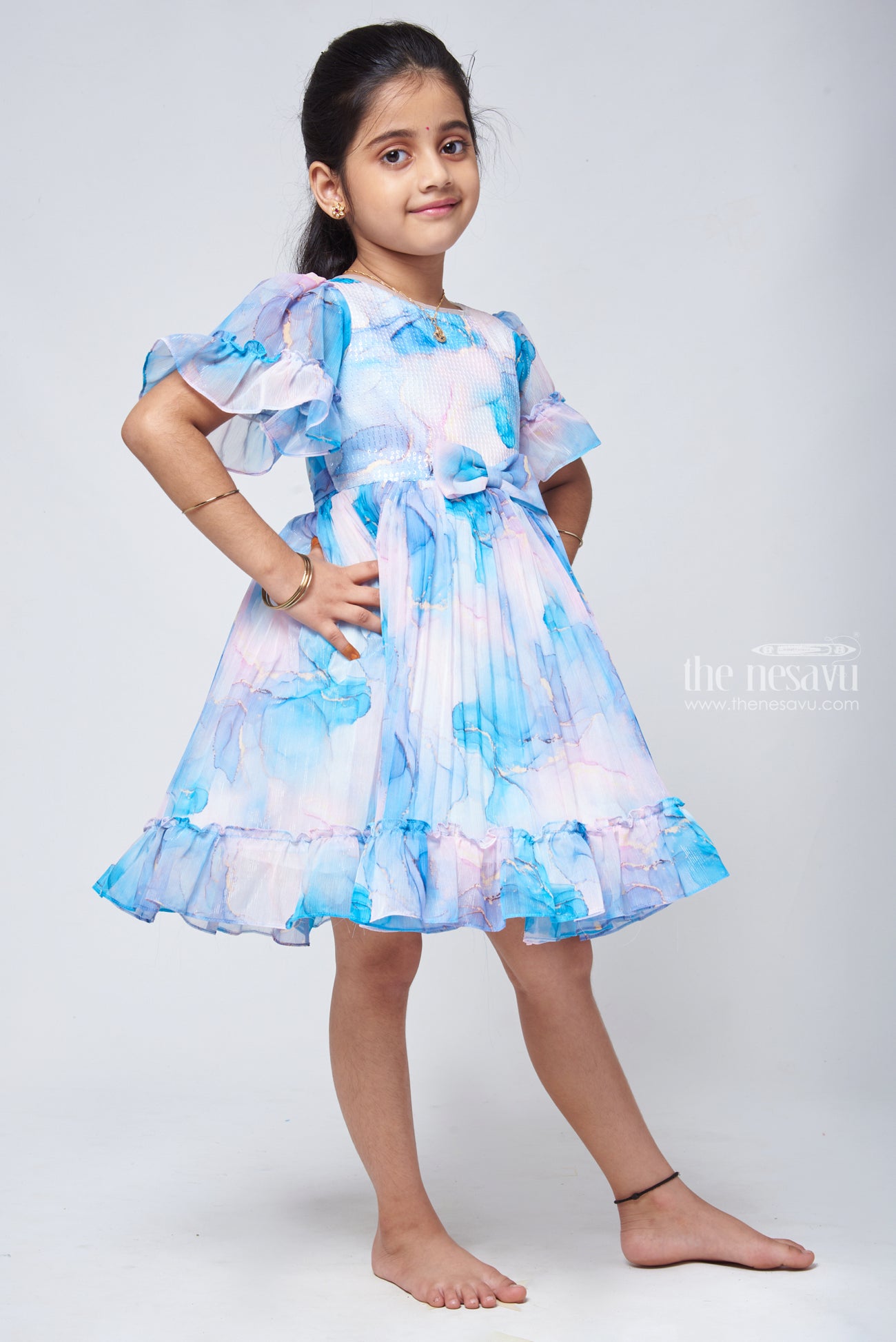 Pin by Netra on kids frocks | Kids gown, Fancy dress for kids, Kids frocks  design