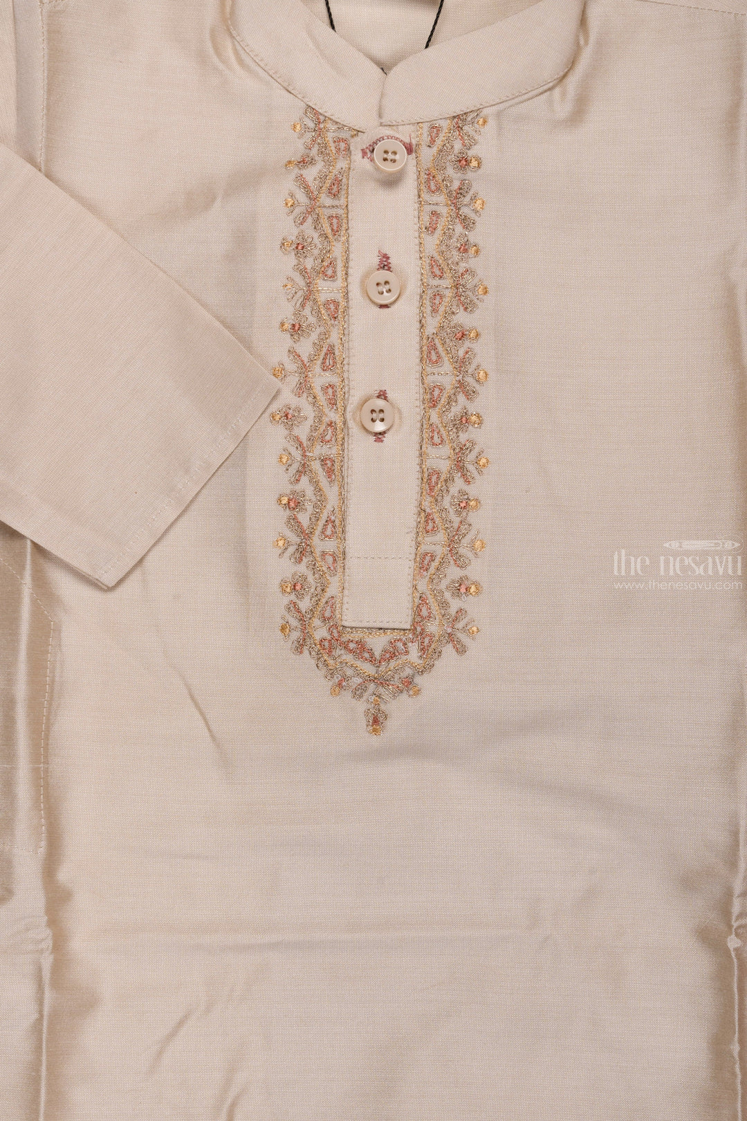 The Nesavu Boys Kurtha Set Elegance Defined: Boys Half-White Kurta with Embroidery & Maroon Pant Set Nesavu Dapper Looks for Festive Season | Boys Kurta with Pant New Arrivals | The Nesavu