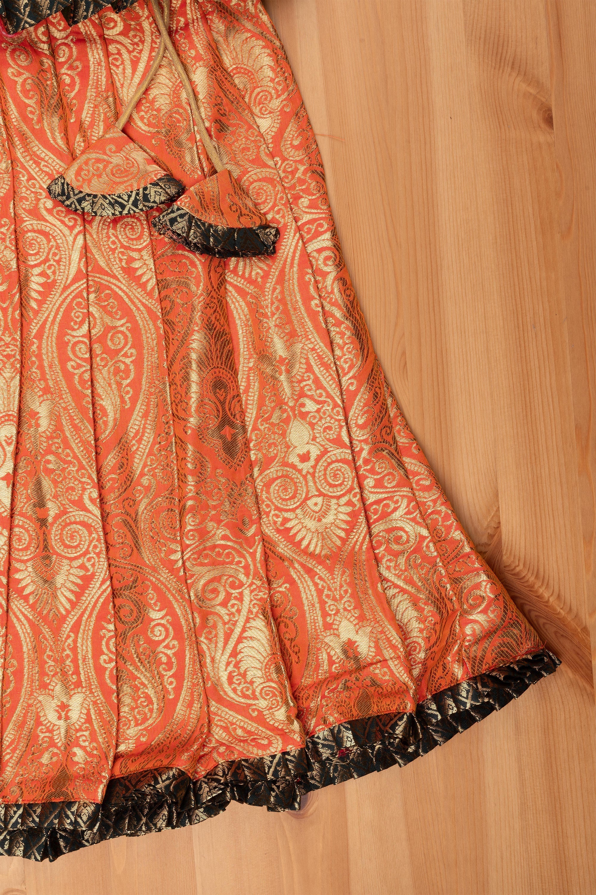 Handwoven Silk Brocade Lehenga – PAYAL KHANDWALA™