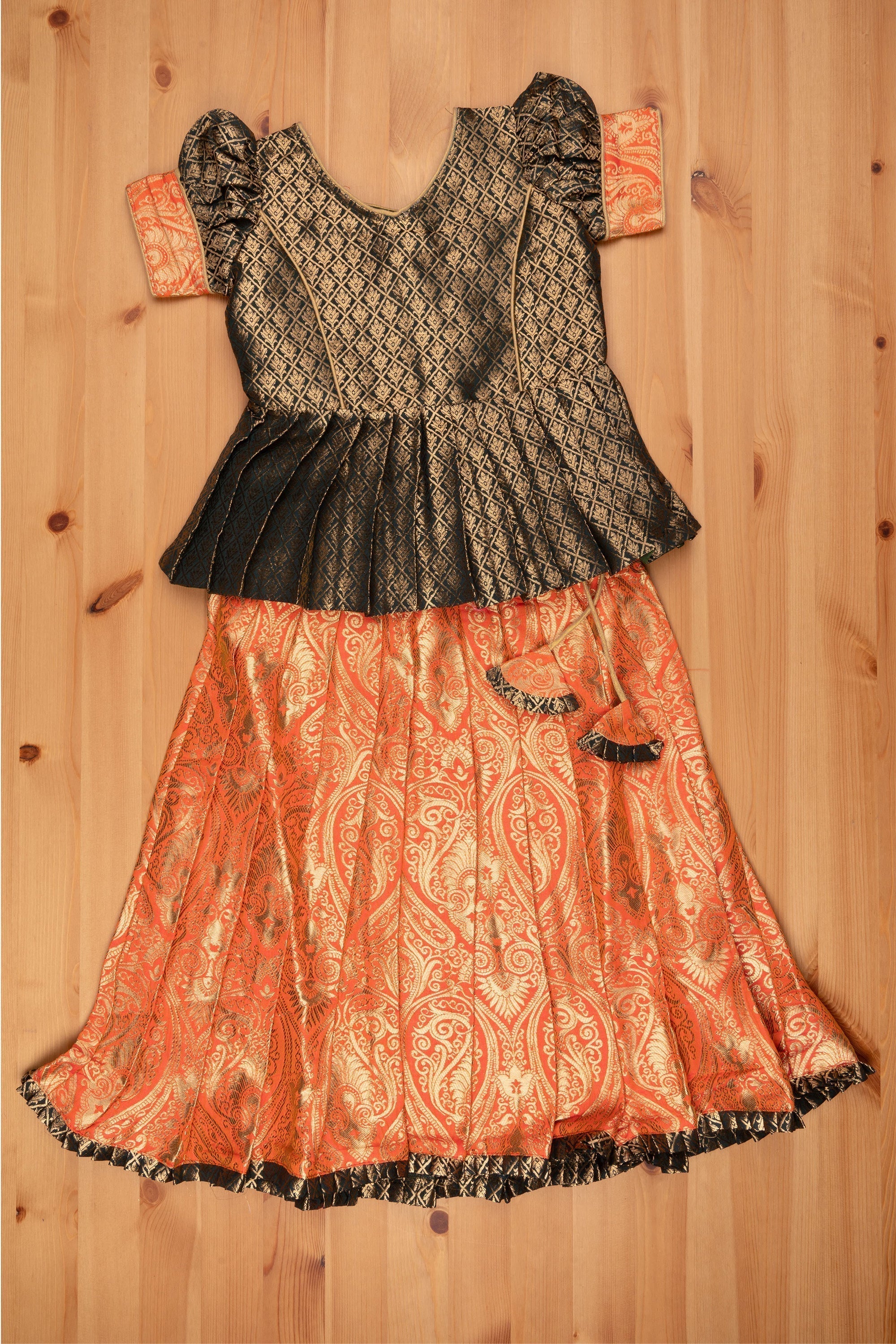 Black South Indian Kurtis at Rs 999/piece in Surat | ID: 22978917073