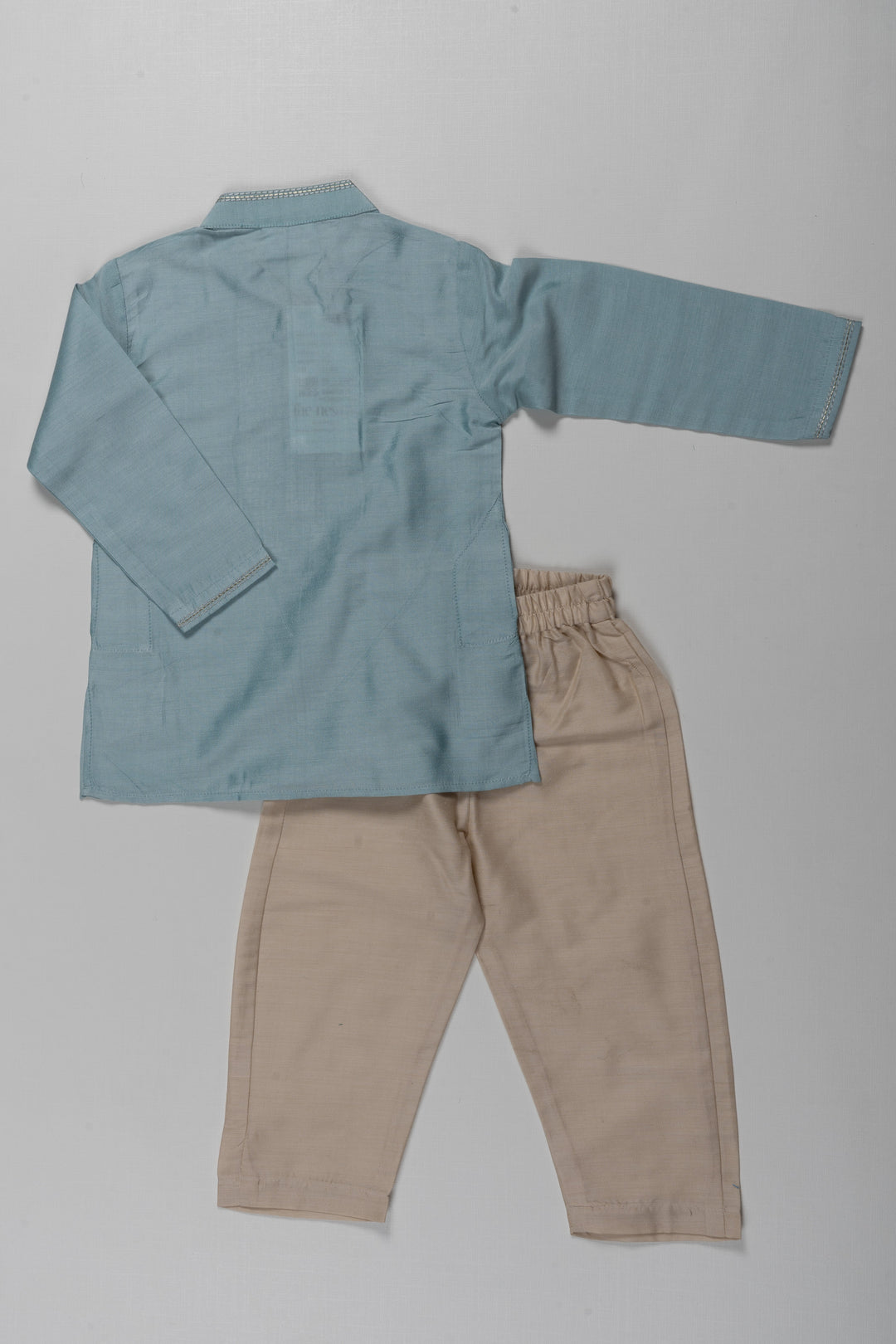 The Nesavu Boys Kurtha Set Elegant Sky Blue Boys Kurta Pajama Set - Perfect for Ceremonial Occasions Nesavu Elegant Sky Blue Boys Kurta Pajama Set | Perfect for Ceremonial Occasions | The Nesavu