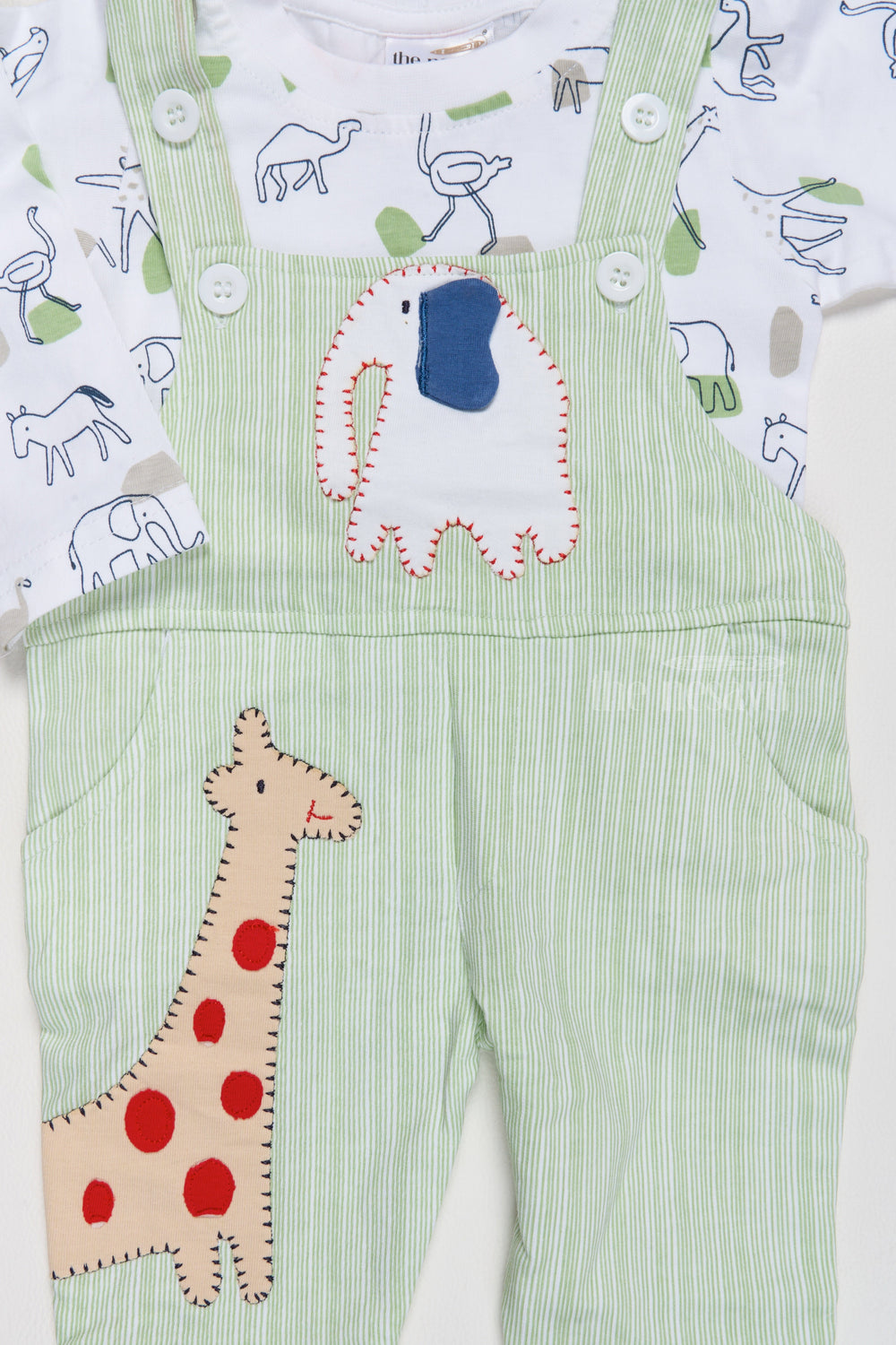 The Nesavu Baby Casual Sets Ethnic Wear for Newborns Cotton Green Romper with Giraffe Applique and Printed Shirt Nesavu Nesavu Ethnic Wear Newborns Cotton Green Romper Giraffe Applique