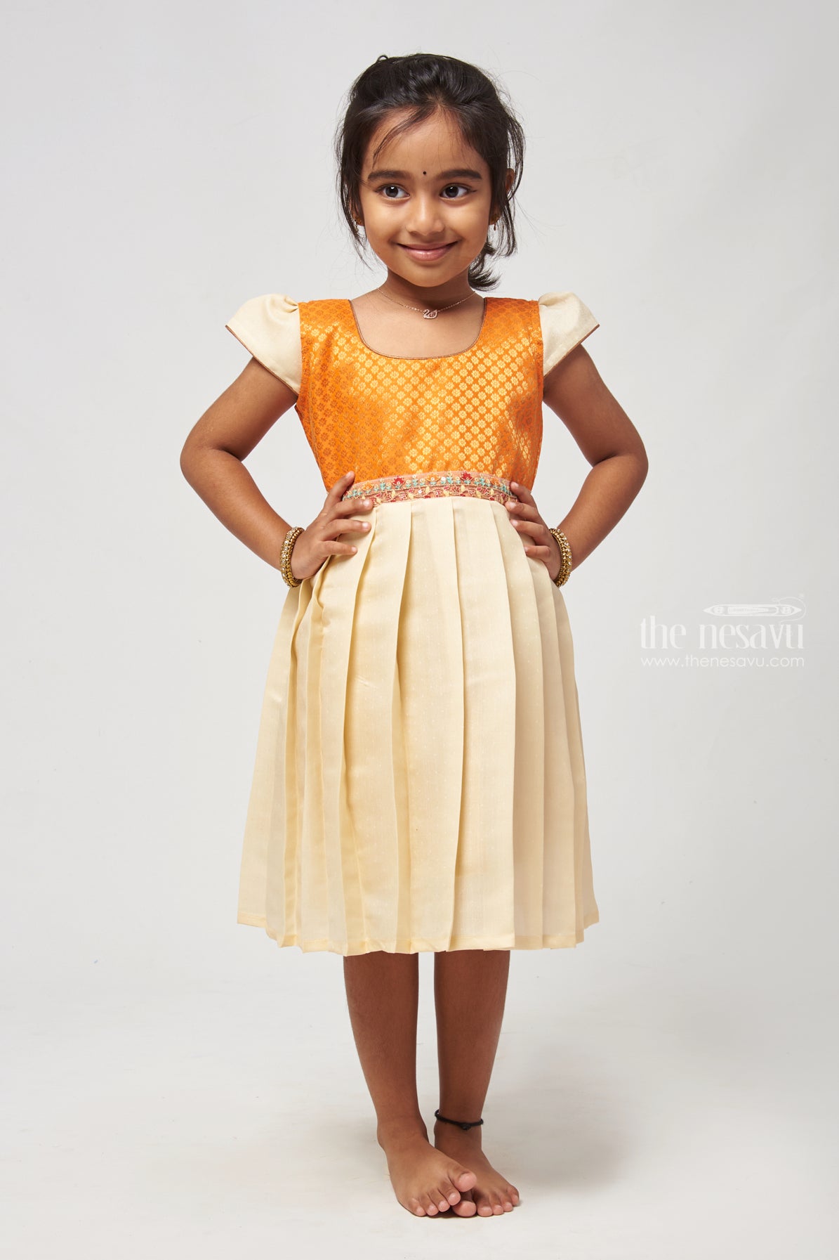 Girls Half Sleeves Frock : Amazon.in: Clothing & Accessories