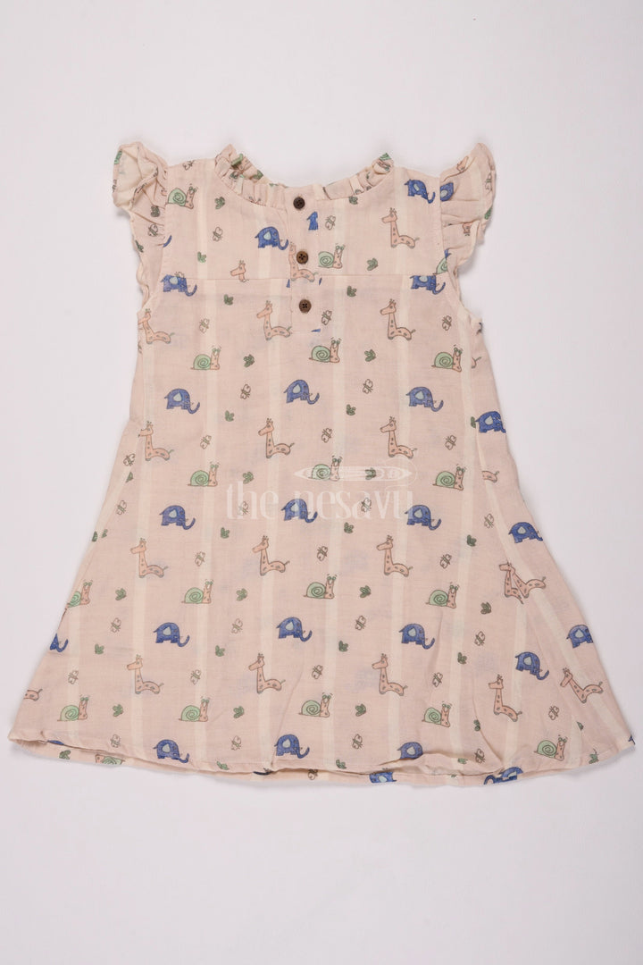 The Nesavu Girls Cotton Frock Girls Cotton Frock Ka Design Featuring Snail and Giraffe Print in Muslin Fabric Nesavu Nesavu Girls Cotton Frock Ka Design Muslin Snail Giraffe Print Playdates