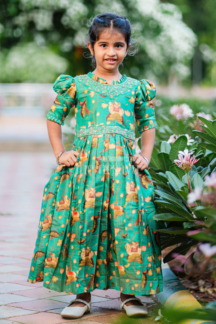 The Nesavu Girls Party Gown Girls  Emerald Green Floral Printed Anarkali Gown with Traditional Motifs Nesavu Traditional Emerald Green Anarkali Gown for Girls with Floral Print | The Nesavu