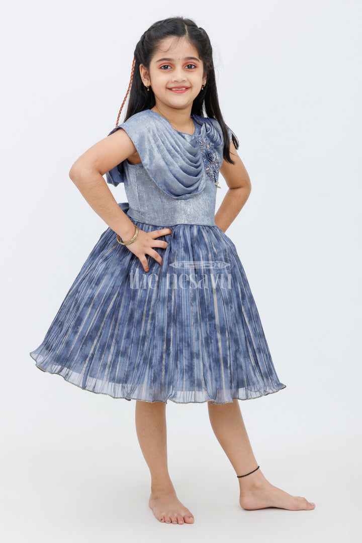 The Nesavu Girls Fancy Party Frock Gray Glazed Organza Short Party Frock with Scallop Pleats and Designer Applique for Girls Nesavu Gray Glazed Organza Short Party Frock with Scallop Pleats for Girls Nesavu