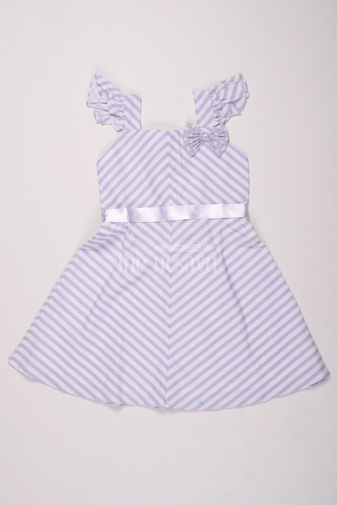 The Nesavu Baby Cotton Frocks Gray Striped Cotton Frock with Cap Sleeves and Bow Nesavu Gray Striped Cotton Frock with Cap Sleeves and Bow - Nesavu