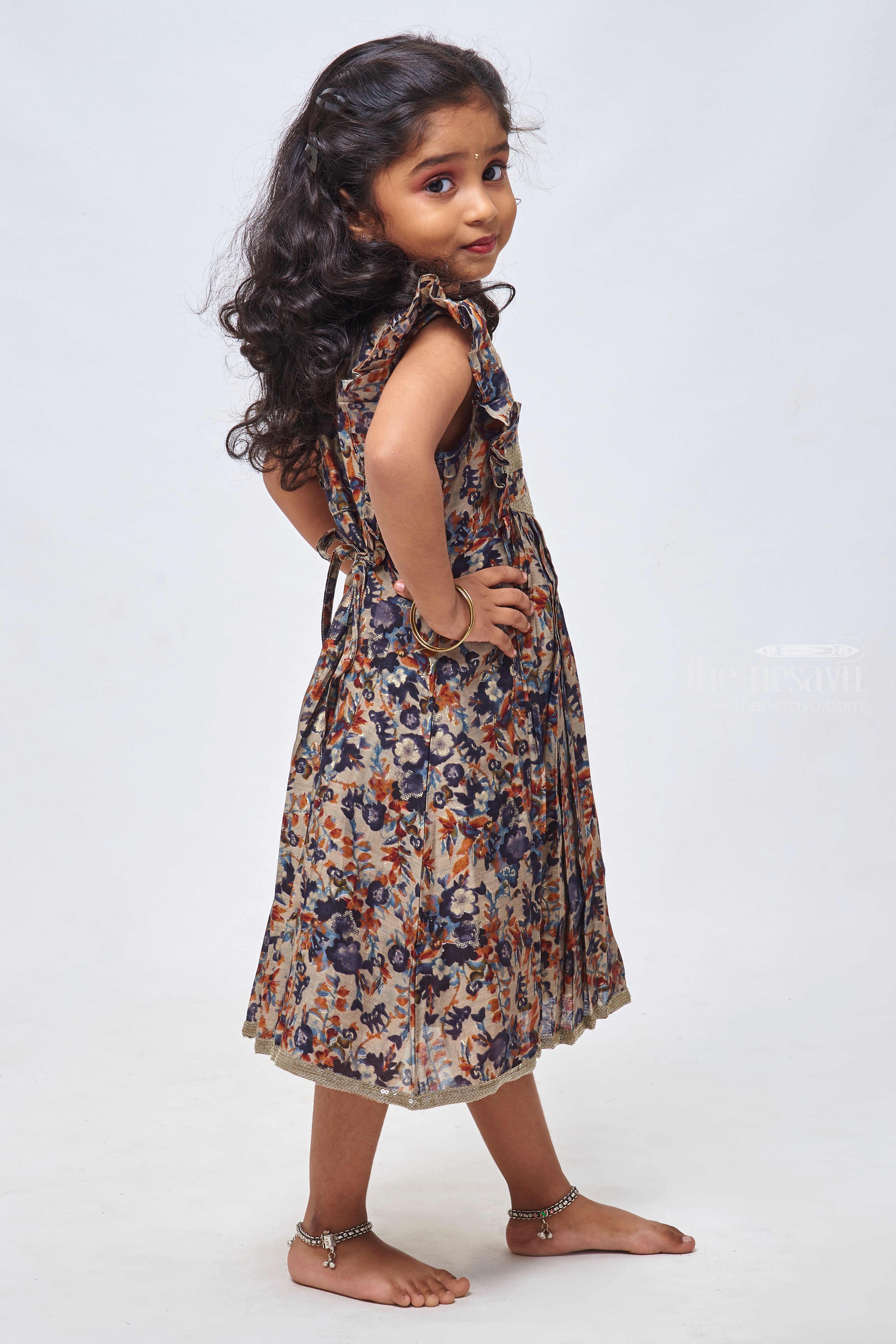 Pakistani Kids Girls Eid Formal Shalwar Kameez 3 Piece Suit - Etsy | Dresses  kids girl, Baby girl dress design, Kids designer dresses