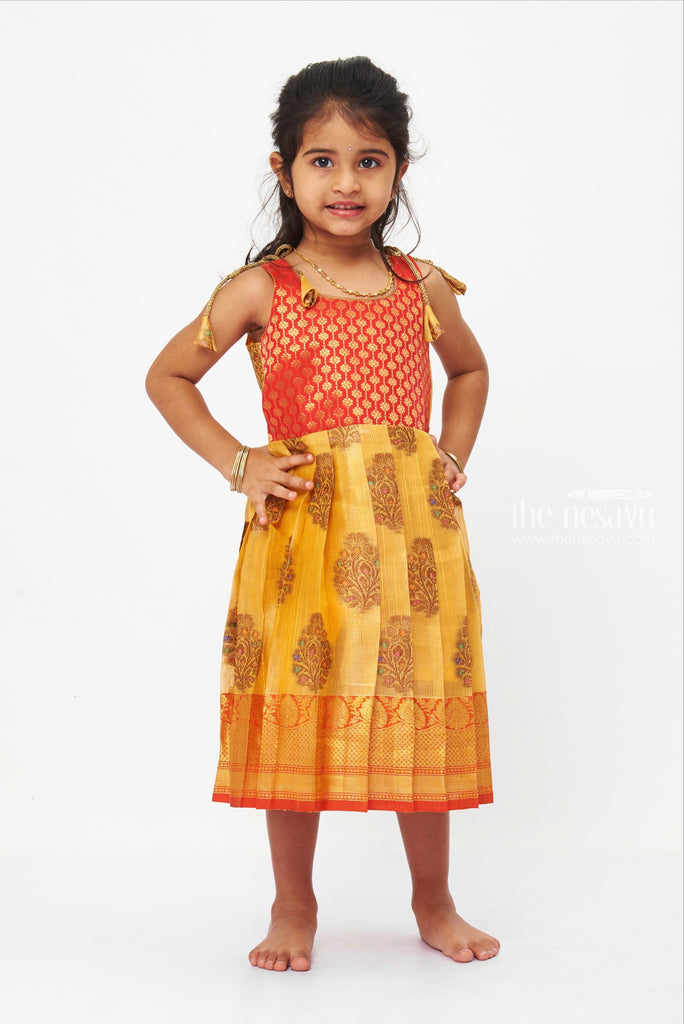 Kids Banaras Pattu lehanga | Baby frocks designs, Baby girl dress patterns,  Baby girl dresses diy