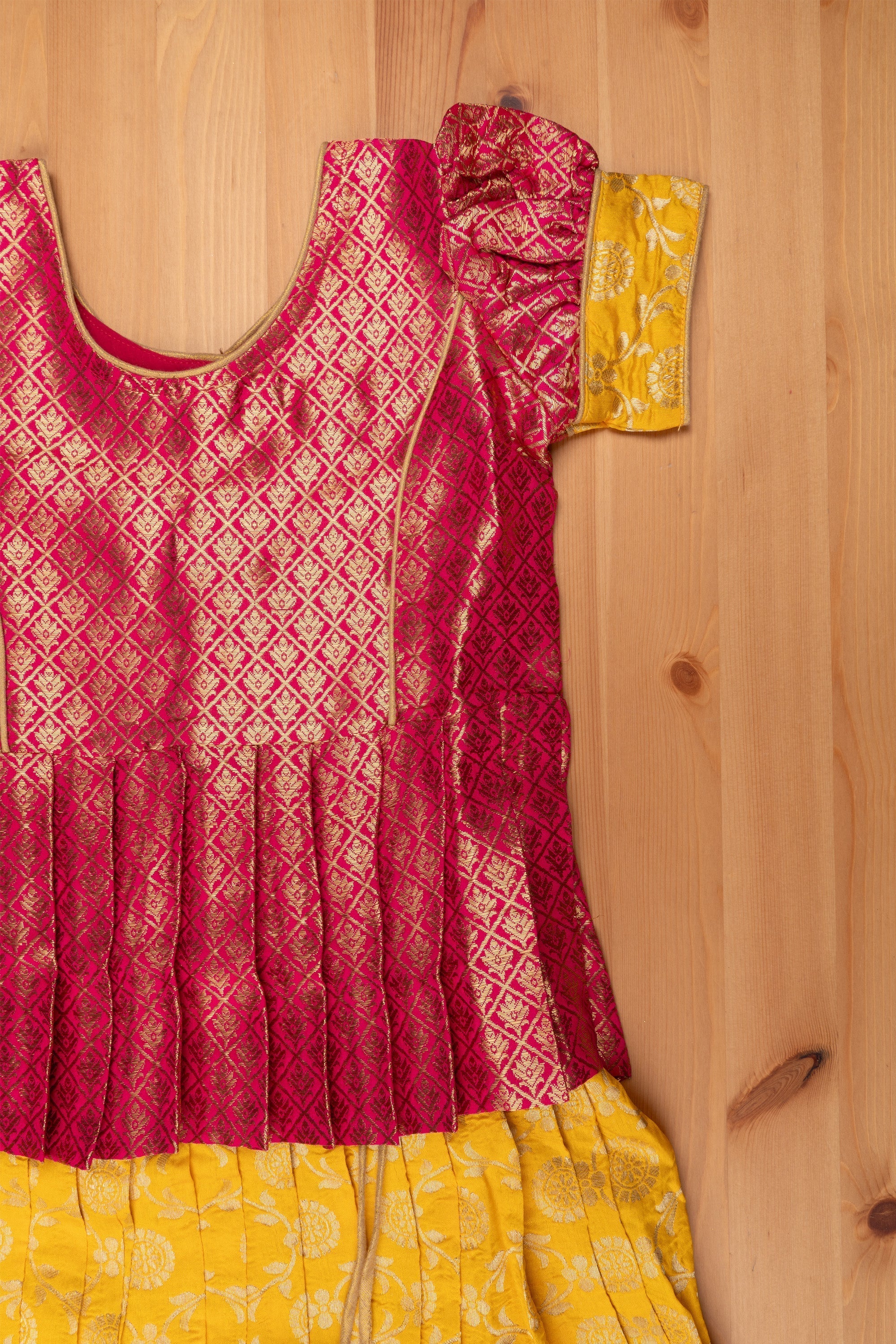 langa blouse designs for kids | Baby girl dresses fancy, Kids blouse  designs, Kids designer dresses