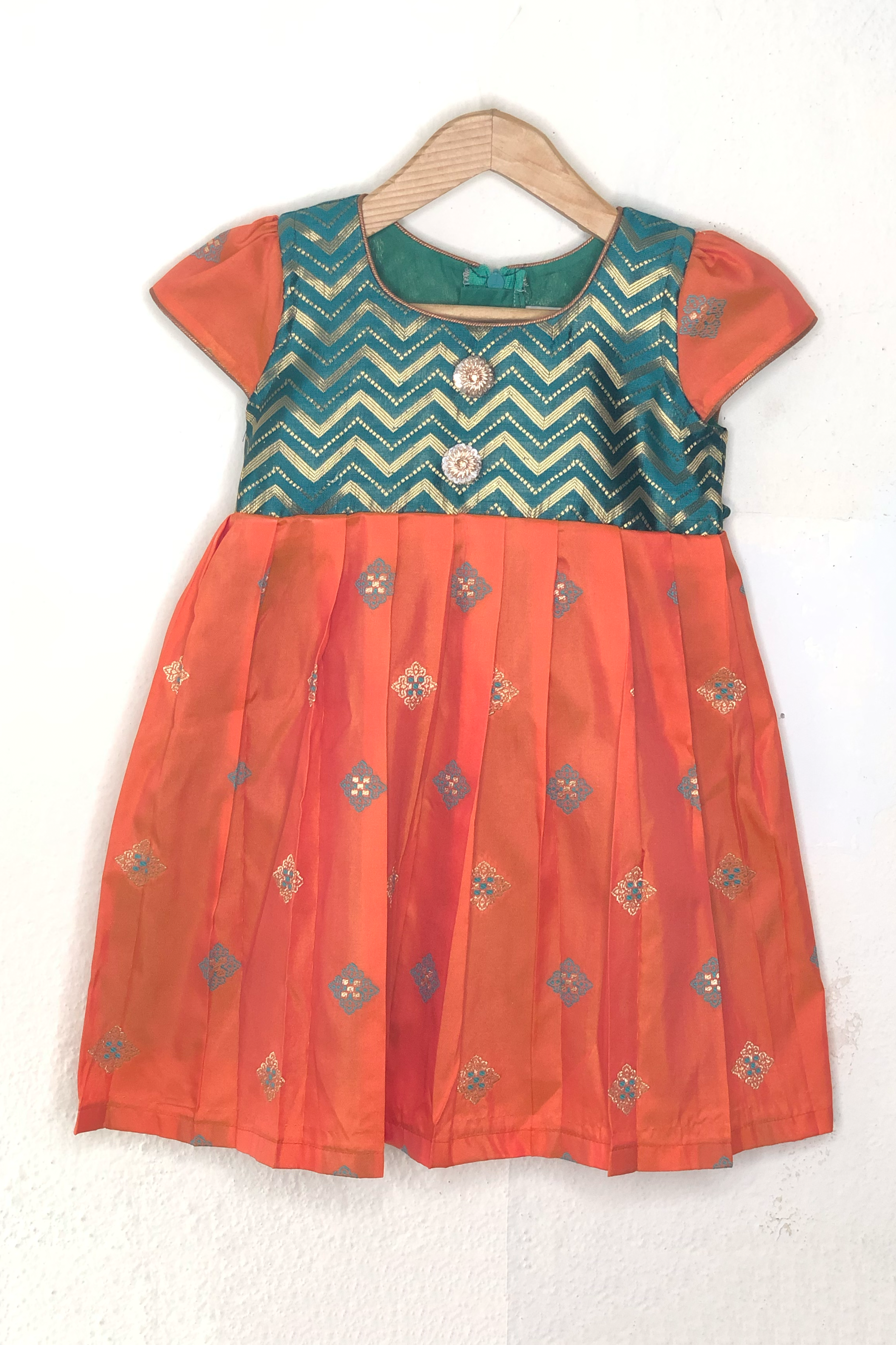 PunarviAuthentic|PreLoved|SustainableBanaras long frock 6-8y