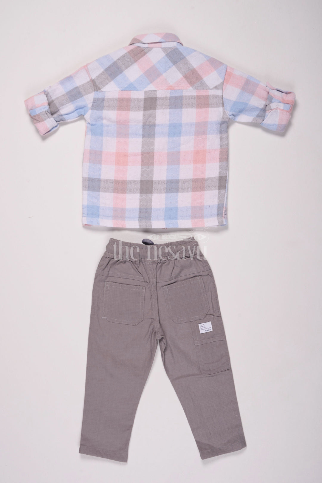 The Nesavu Boys Casual Set Peach Plaid Full Sleeve Shirt and Gray Pant Set for Boys Nesavu Peach Plaid Full Sleeve Shirt and Gray Pant Set for Boys - Nesavu