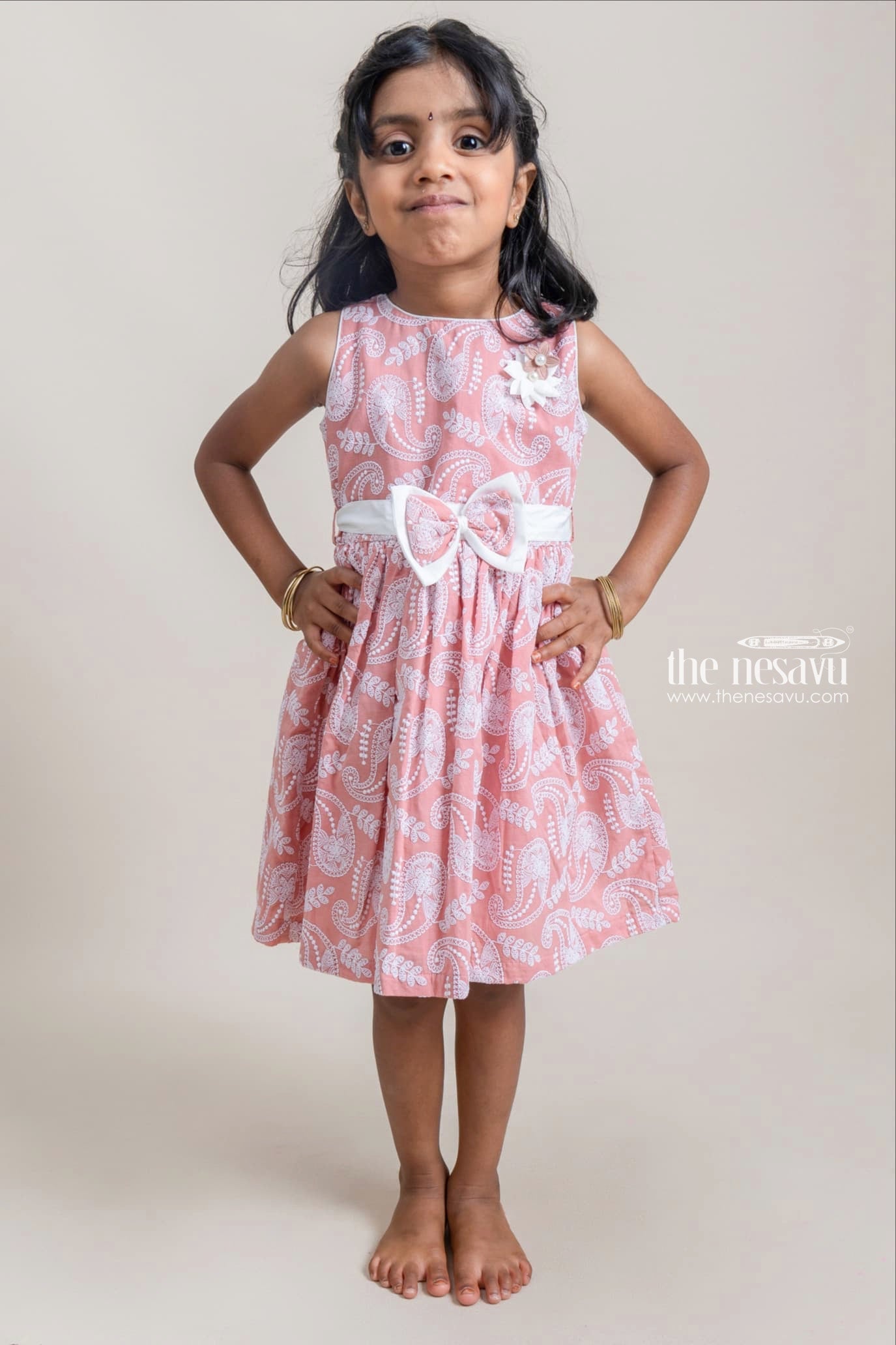 Kids Suits: Buy Salwar Kameez Sets for Kids Online | Utsav Fashion