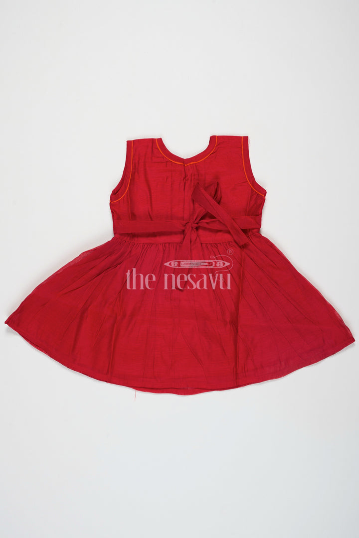 The Nesavu Girls Cotton Frock Red Chanderi Cotton Frock for Girls with Duck Embroidery – Playful Casual Dress Nesavu Red Chanderi Cotton Frock Girls Duck Embroidery Playful Casual Nesavu