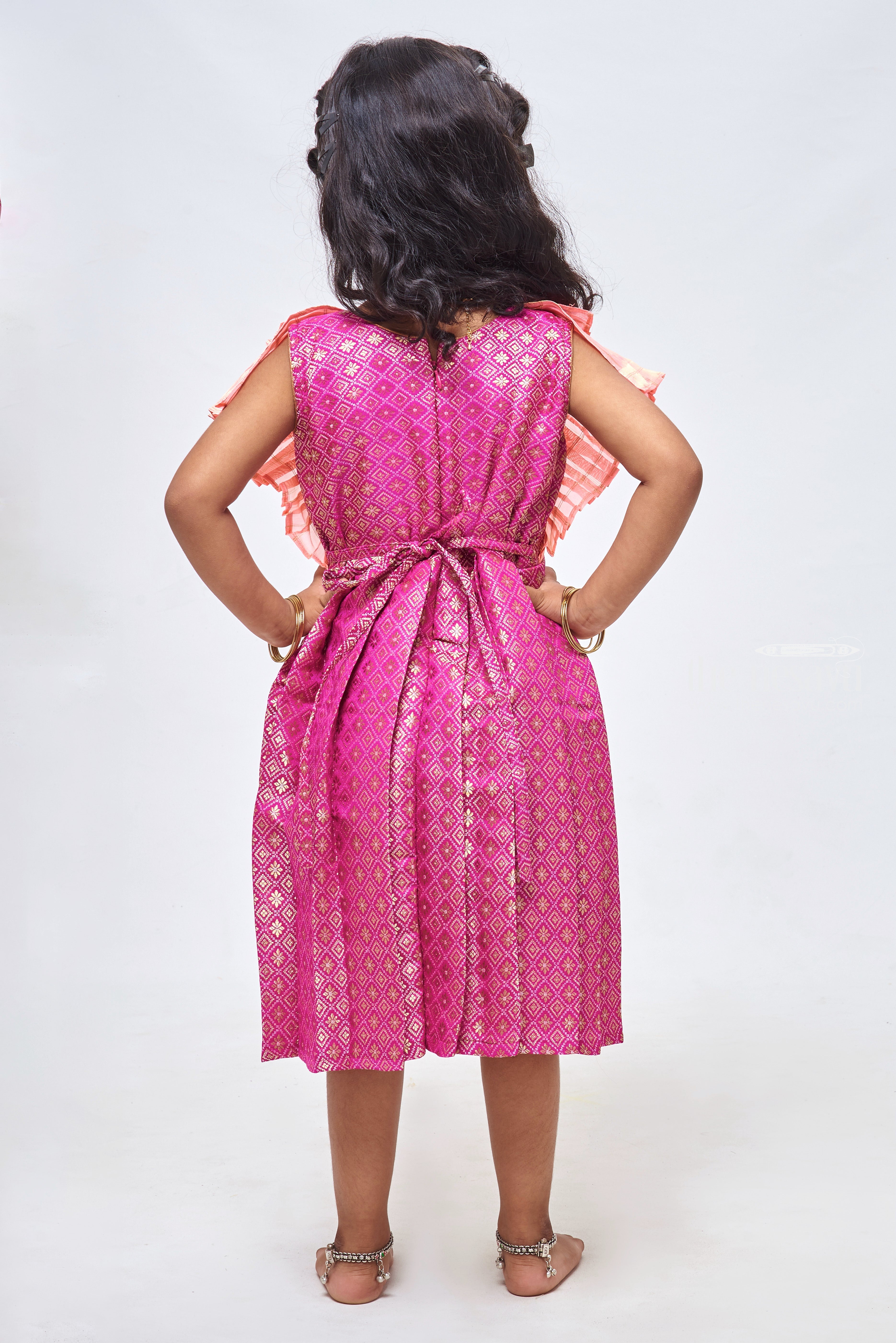 Buy Kids Party Wear, Birthday Frocks, Designer Gowns Online in India –  www.liandli.in