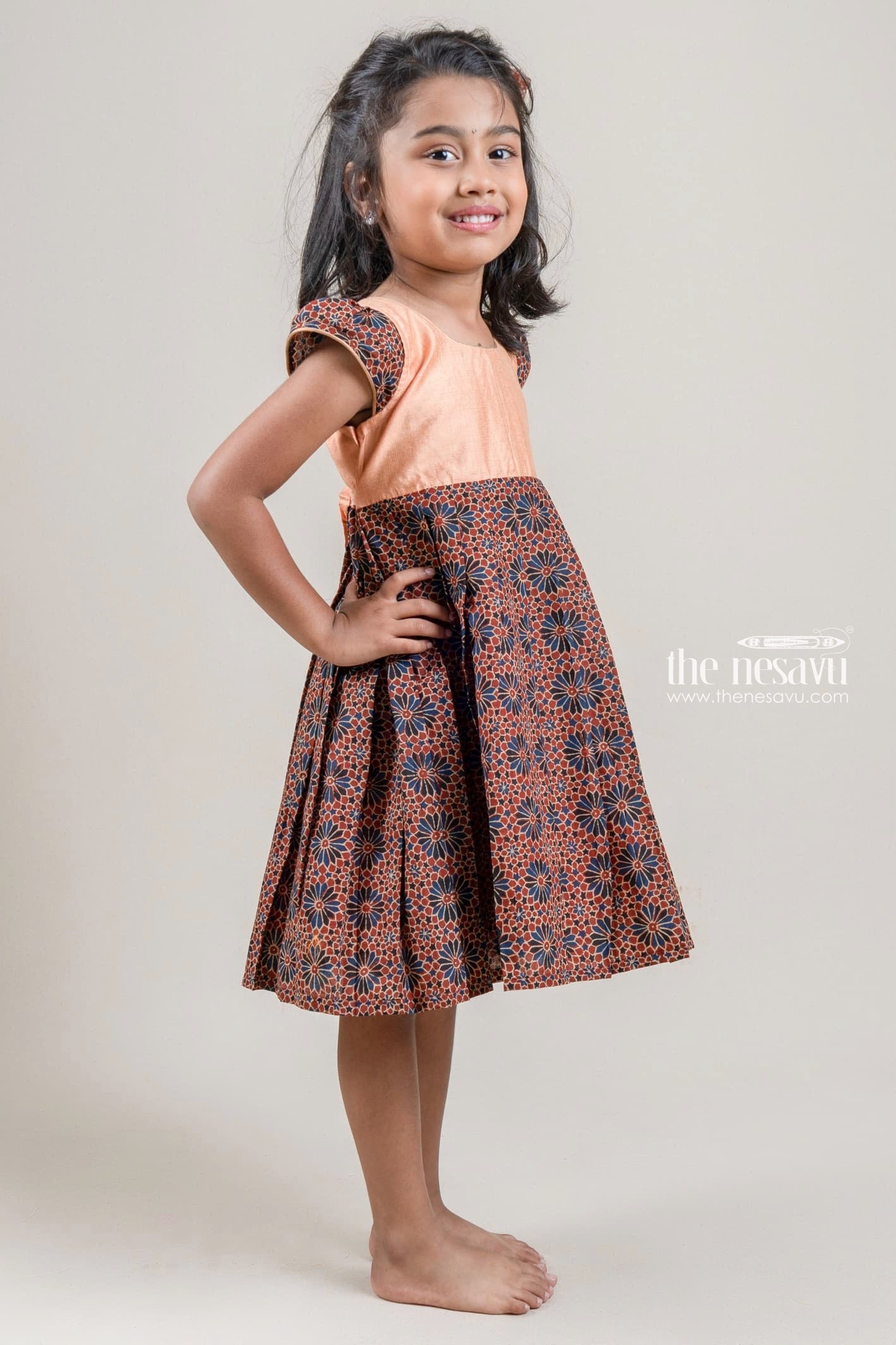 Summer Dresses For Girls - Buy Summer Dresses For Girls online at Best  Prices in India | Flipkart.com