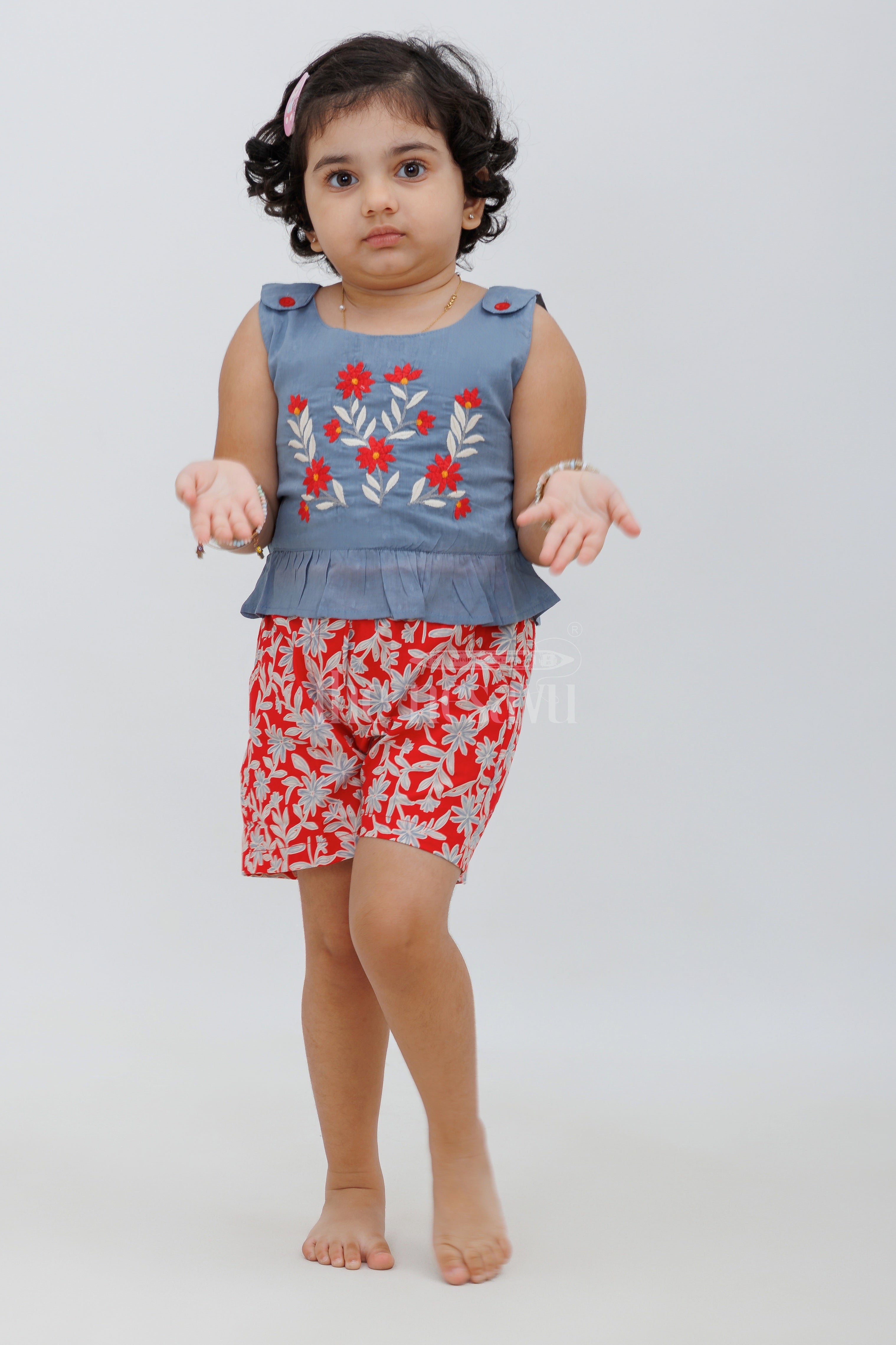 Sleeveless Hand Block Printed Cotton Shorts Set for Girls Grey and Red The Nesavu