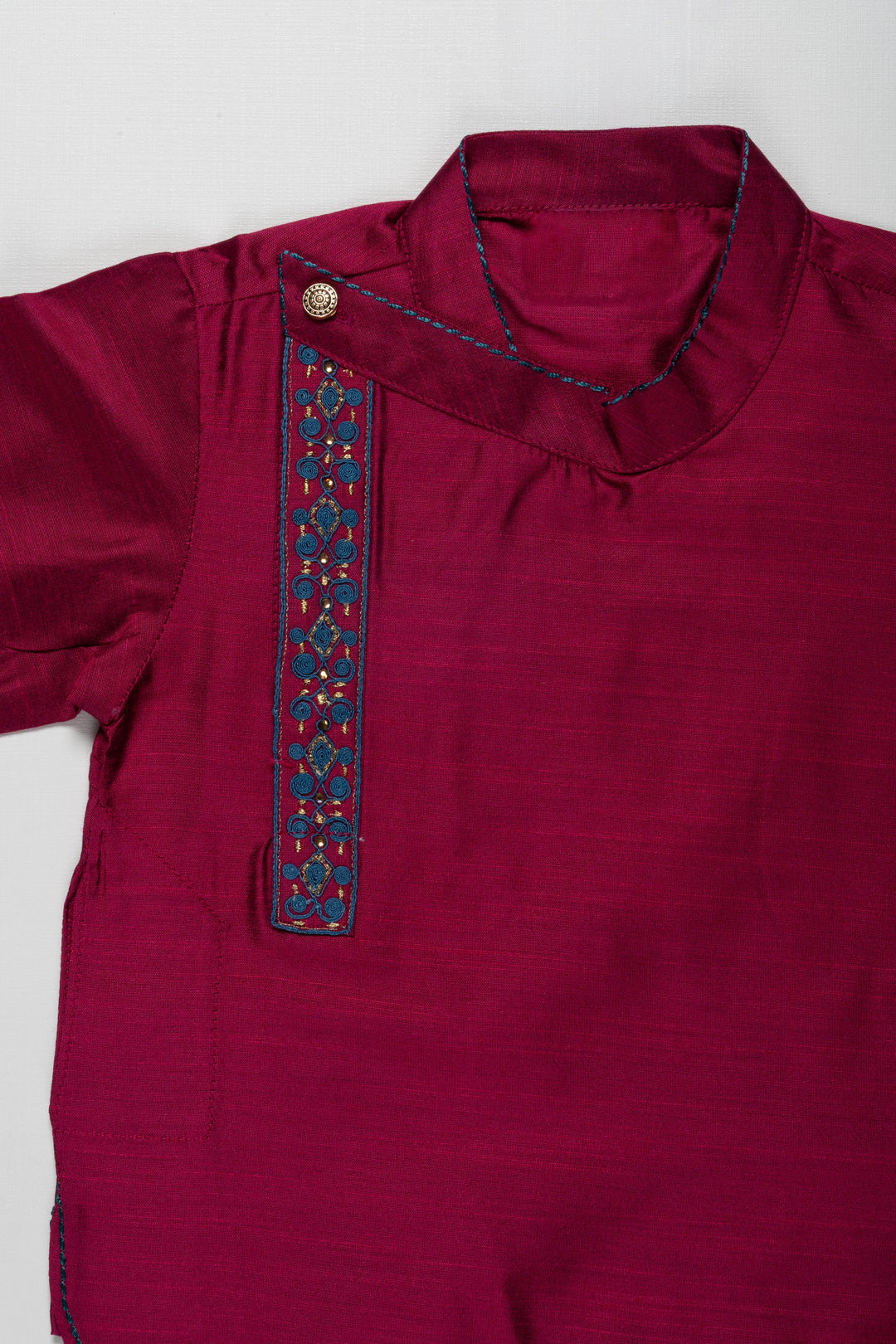 The Nesavu Boys Kurtha Shirt Sophisticated Burgundy Boys Kurta Shirt with Embroidered Placket - Perfect for Special Events Nesavu Sophisticated Burgundy Boys Kurta Shirt with Embroidered Placket | Perfect for Special Events | The Nesavu