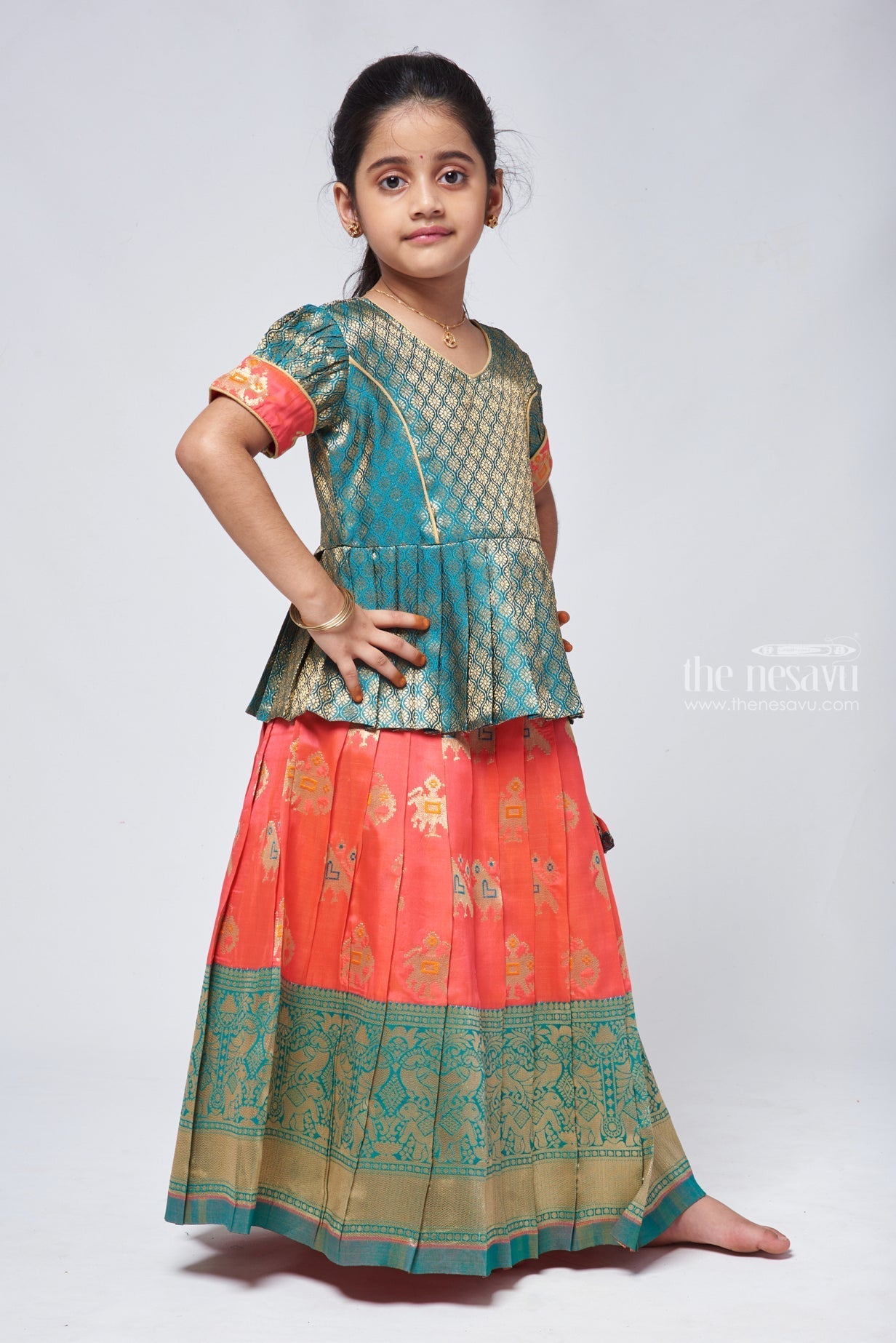 Pin by Rani Theeba on Dress skirt | Long blouse designs, Kids frocks design,  Children fashion girls dresses