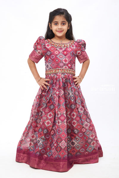 Girls Gown / Anarkali – The Nesavu