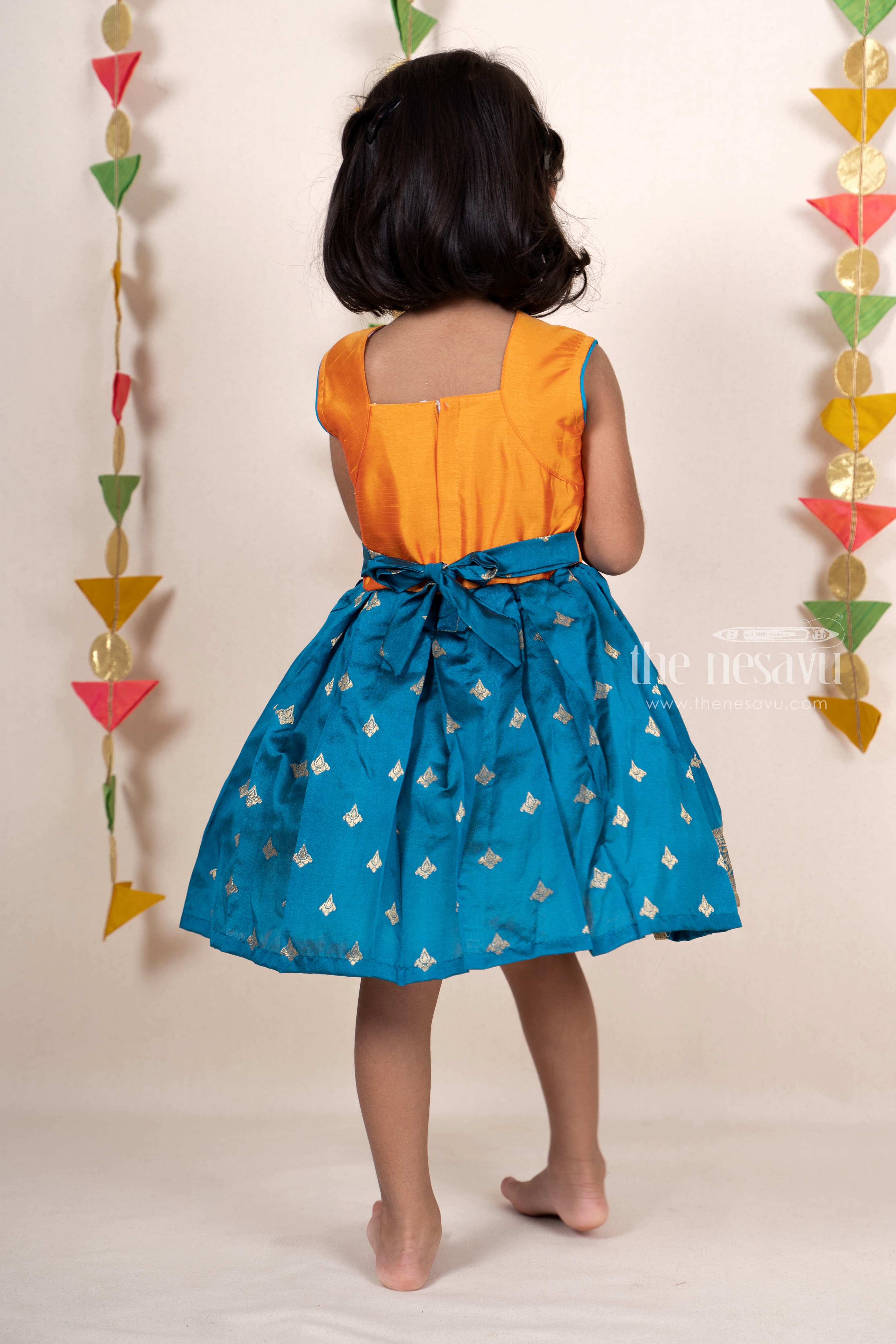 Photo Prop Layered Peacock Inspired Tutu Dress at Rs 3899 | Tutu Dresses in  Karaikkudi | ID: 21582080088